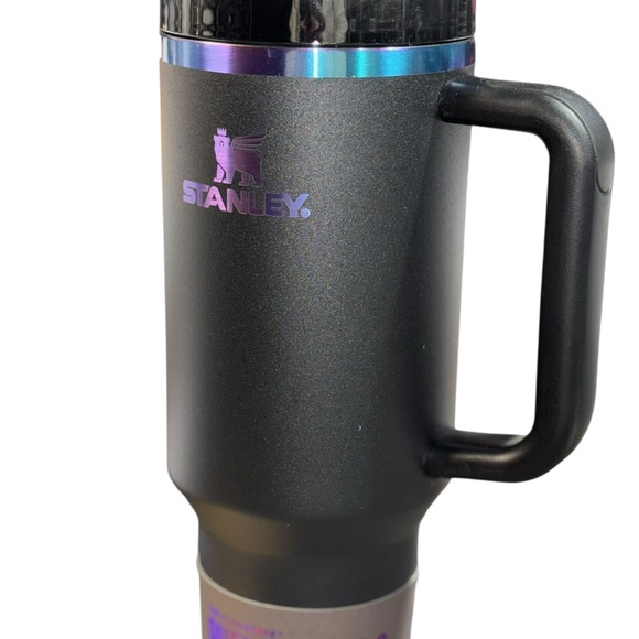 Stanley 40 oz. Quencher H2.0 FlowState Tumbler - Picture 2 of 5